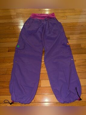 Purple Zumba Cargo Pants Baggy Legs Bungee Convertible Capri Pants Size Medium